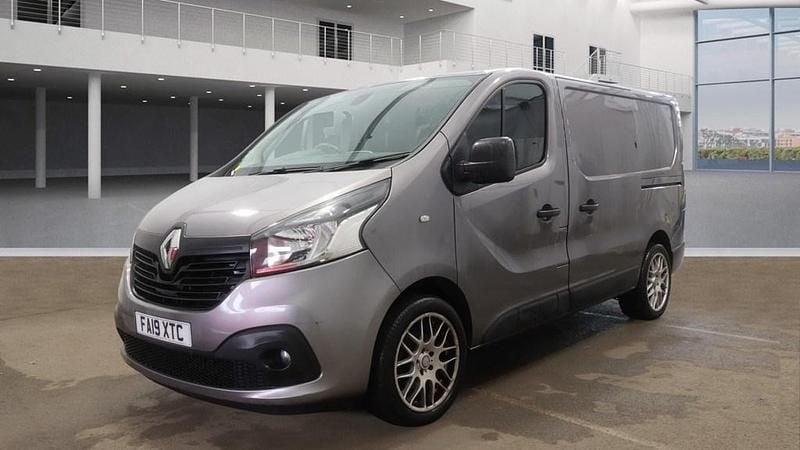 Used Renault Trafic Business 2019 Grey MPV