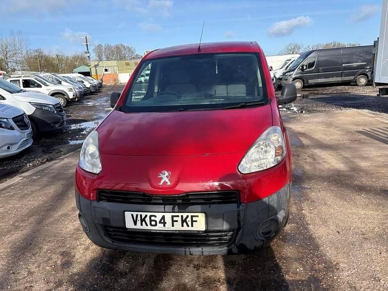 Used Peugeot Partner 2014 Red