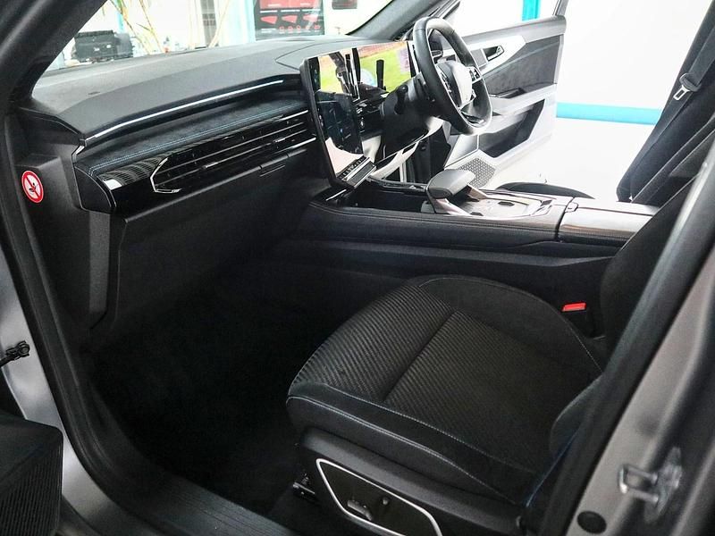 Used Renault Austral Techno Esprit Alpine 200 HP (147 kW) 2024 Matt shadow grey/diamond black SUV