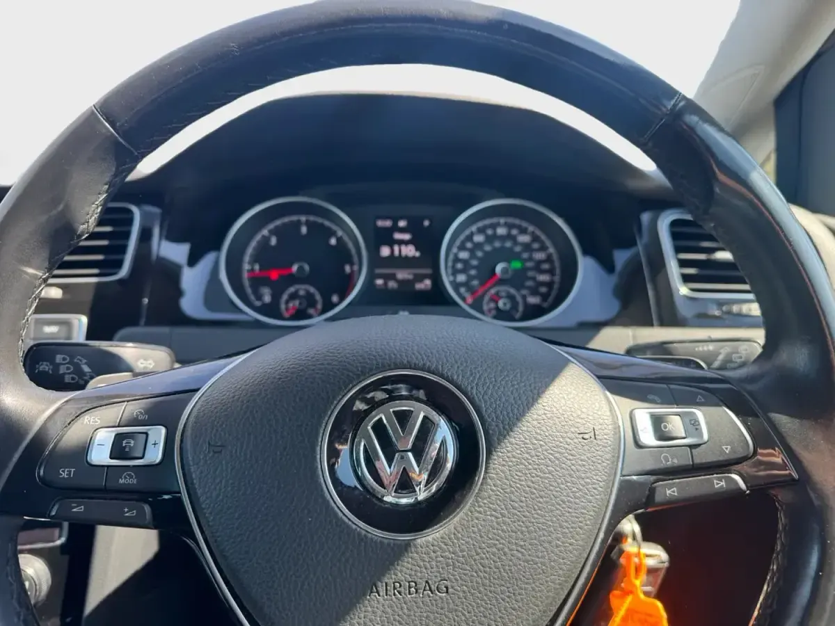 Begagnad VW Golf VII GT 2014 Silver Halvkombi