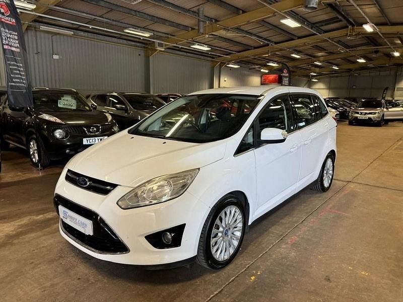 Used Ford Grand C-Max Titanium 115 HP (84 kW) 2014 White MPV