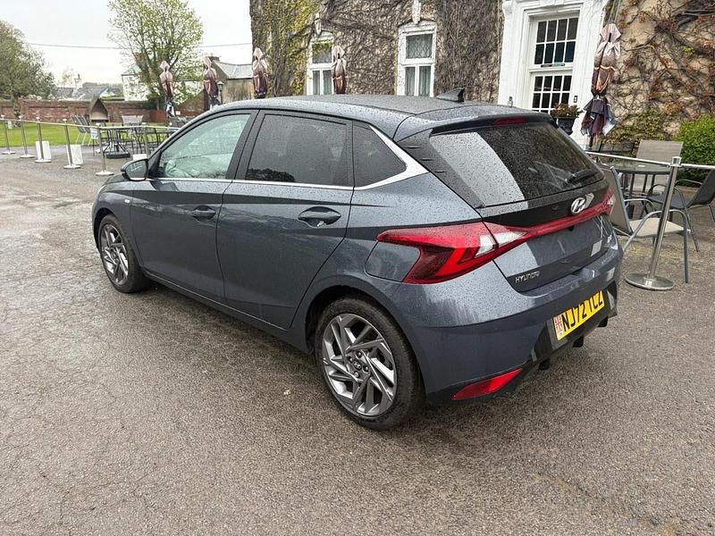 Używany Hyundai i20 Premium 2022 Szary Hatchback
