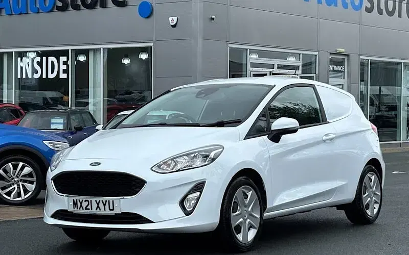 Used Ford Fiesta 86 HP (63 kW) 2019 Hatchback