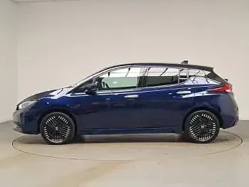 Used Nissan Leaf N-Connecta 110 kW (150 HP) 2023 Blue Hatchback