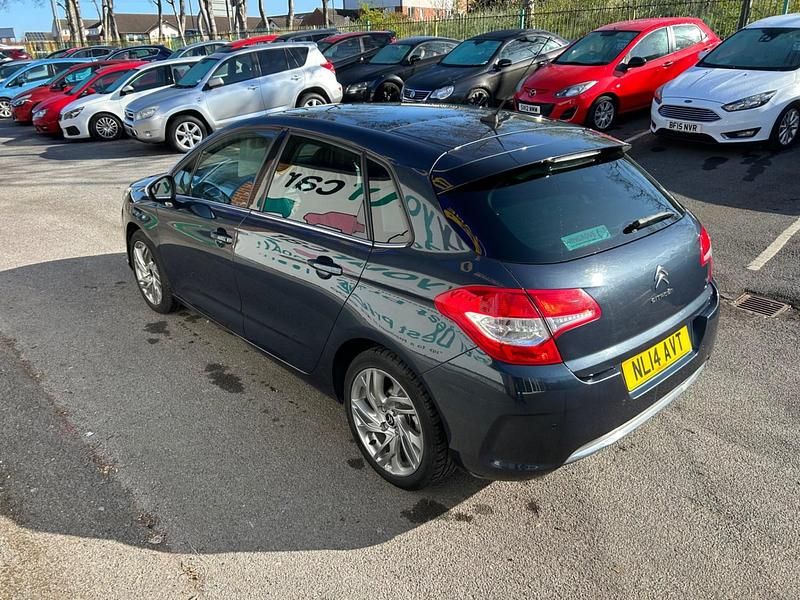 Używany Citroën C4 SELECTION 2014 Niebieski Hatchback