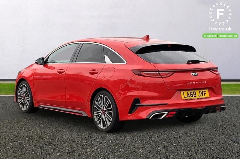 Used Kia ProCeed GT 136 HP (100 kW) 2019 Red Estate