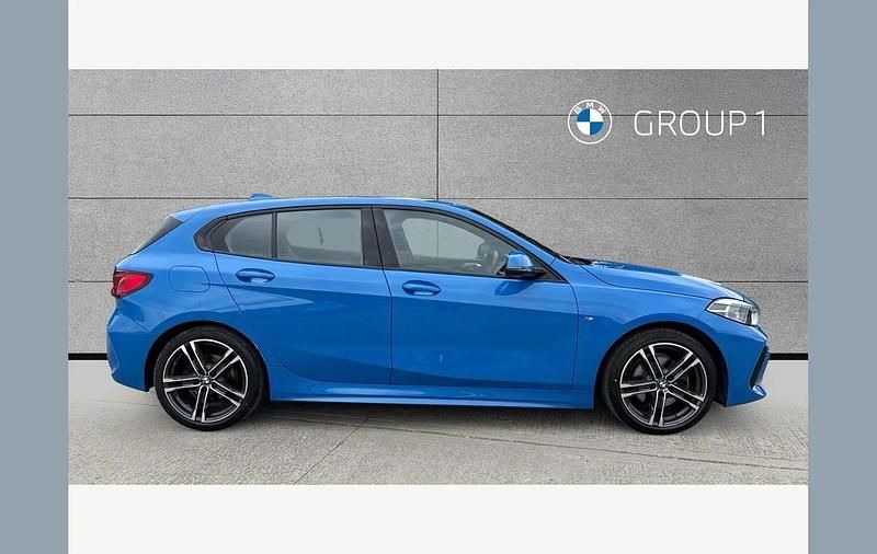 Used BMW 118 M Sport 138 HP (101 kW) 2020 Blue Hatchback