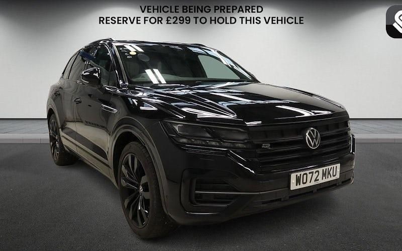 Used VW Touareg Black Edition 286 HP (210 kW) 2022 Grenadilla black metallic/grenadilla black metalli SUV