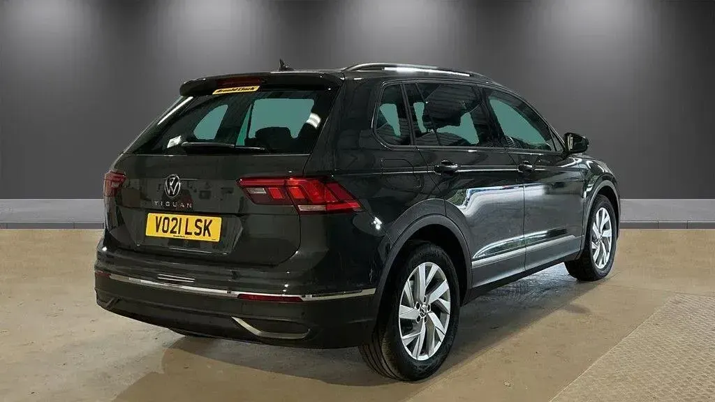 Used VW Tiguan S 150 HP (110 kW) 2021 Grey SUV