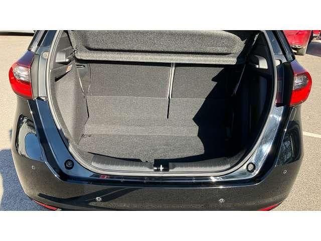 Second-hand Honda Jazz Hybrid 109 CP (80 kW) 2022 Negru Hatchback