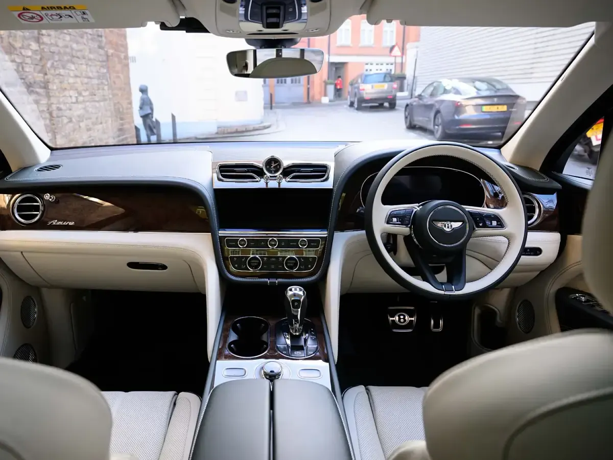 New Bentley Bentayga 2026 Cumbrian green SUV