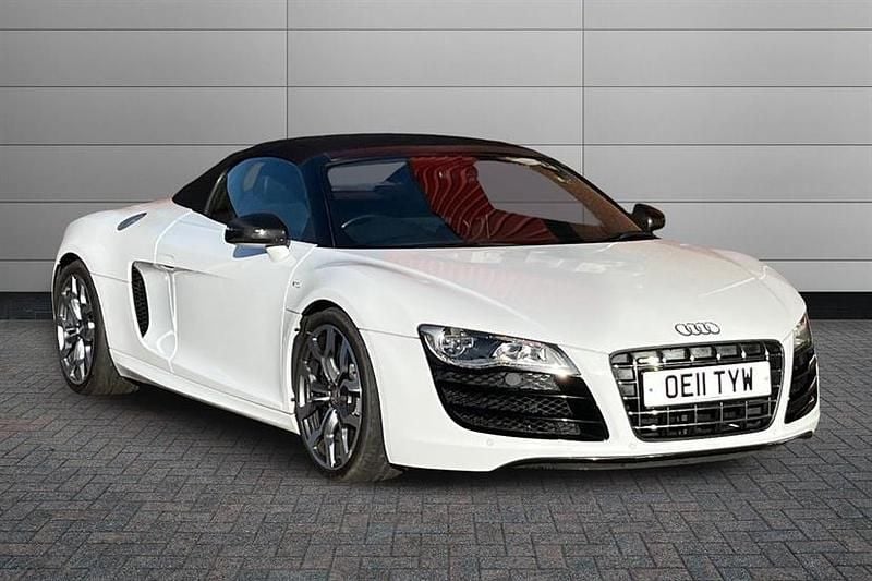 Used Audi R8 Coupé Advanced 525 HP (386 kW) 2011 Ibis white Coupe