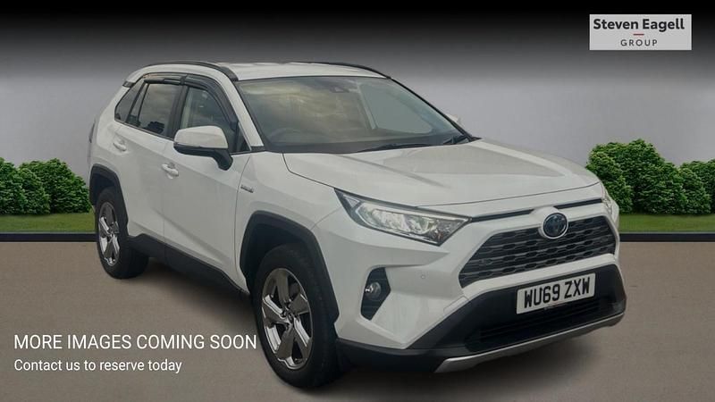 White Used 2019 Toyota RAV4 Hybrid Design SUV | £19,858 (Fair price) - Image 1/4