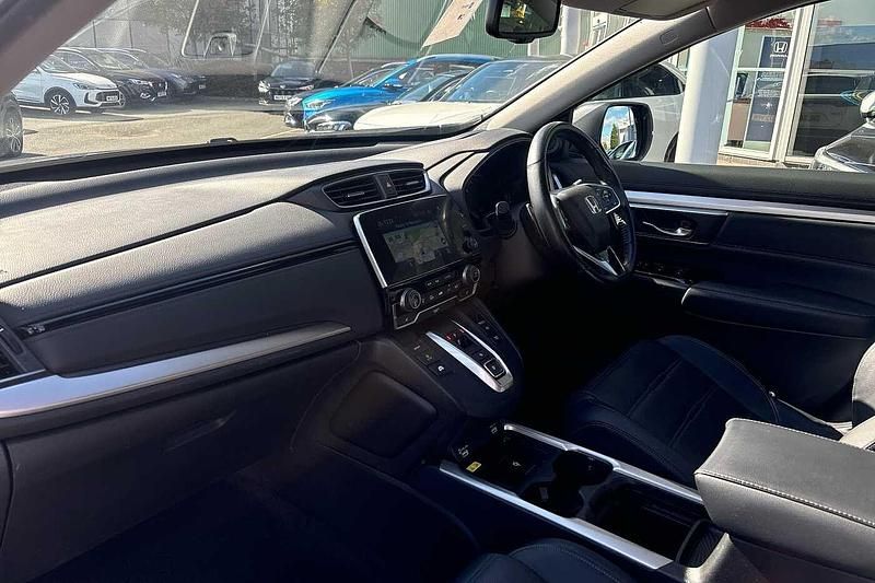 Used Honda CR-V Hybrid 184 HP (135 kW) 2022 Modern steel metallic SUV