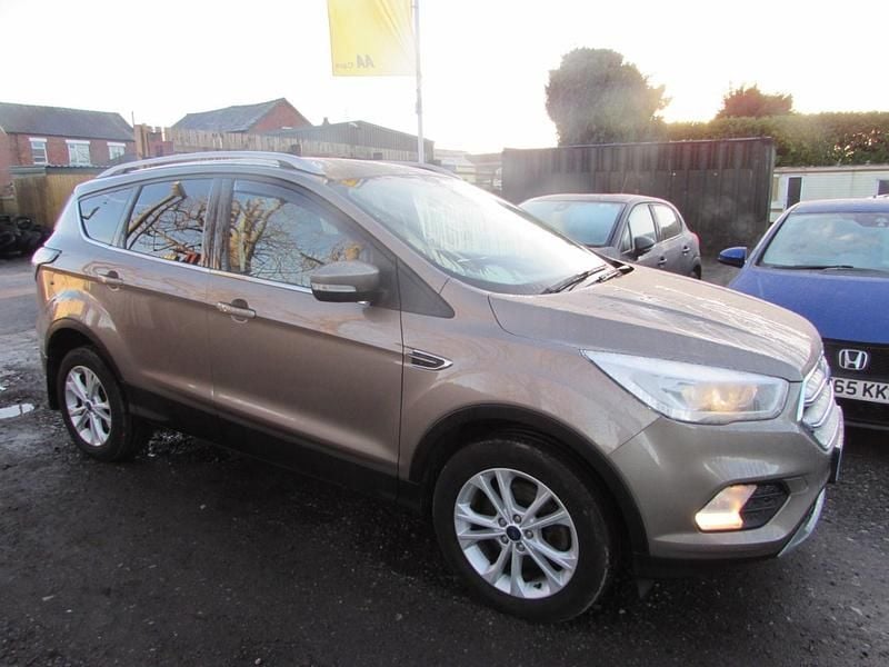 Used Ford Kuga Titanium 150 HP (110 kW) 2019 Silver SUV