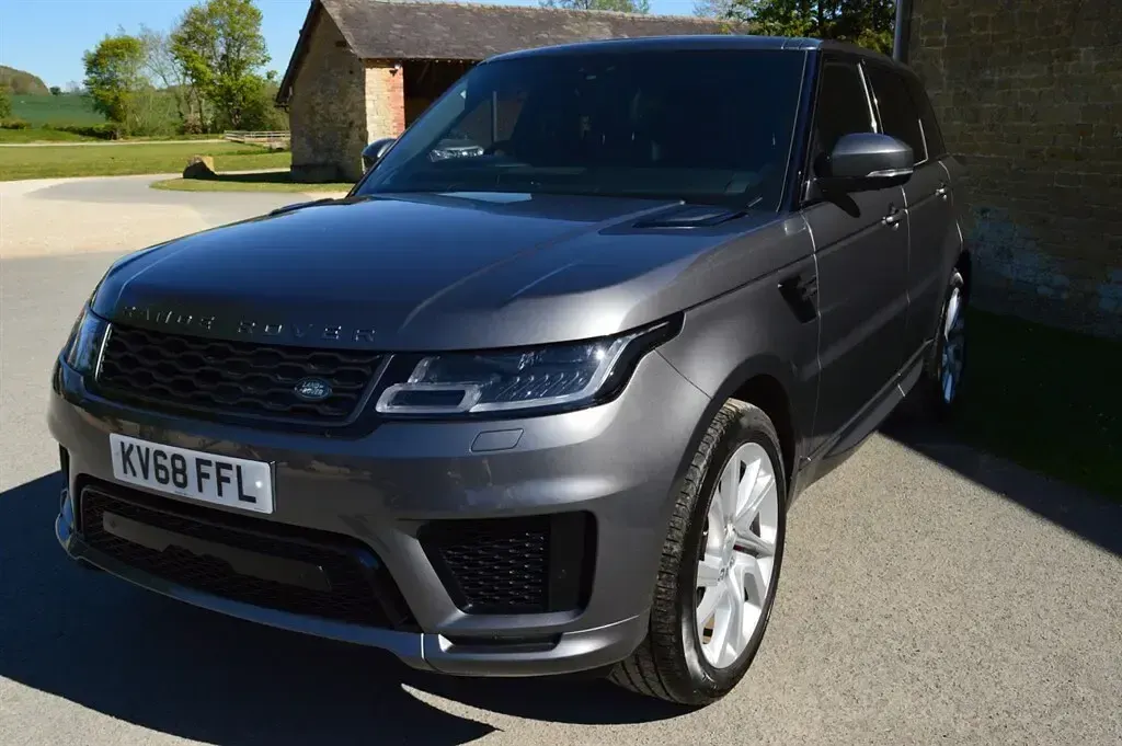 Usado Land Rover Range Rover Sport HSE Dynamic 404 HP (297 kW) 2019 Cinzento SUV
