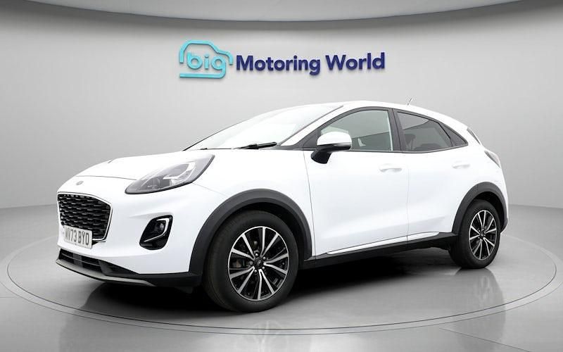 Used Ford Puma Titanium 125 HP (91 kW) 2023 White Hatchback