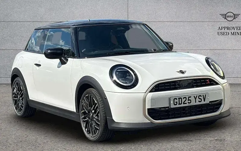 Used Mini Cooper Exclusive 150 kW (204 HP) 2025 Hatchback