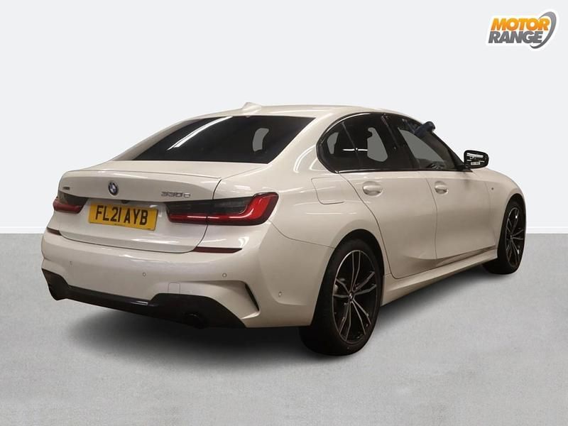 Used BMW 330e M Sport 292 HP (214 kW) 2021 White Sedan