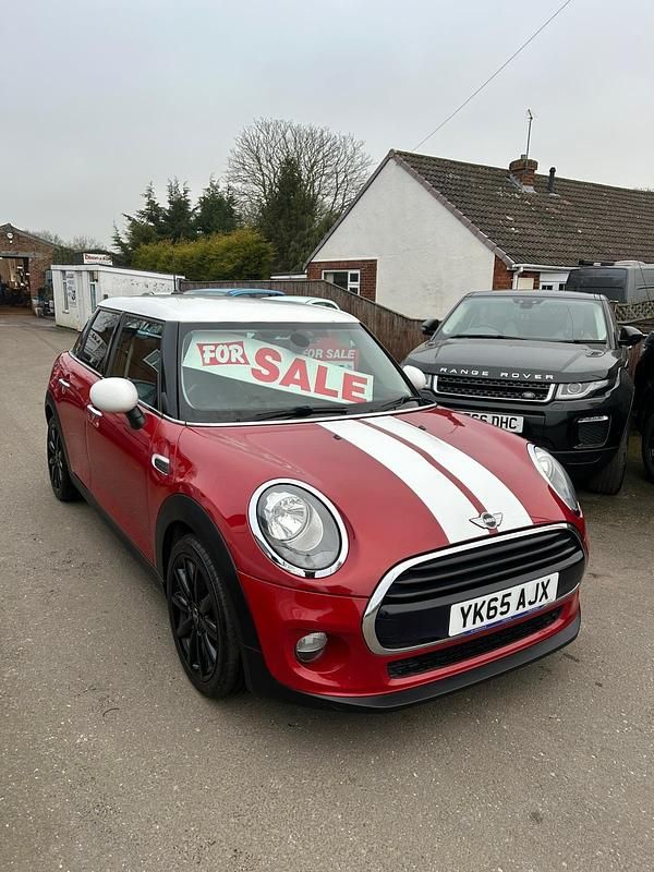 Used Mini Cooper D Hatch 2015 Red Hatchback