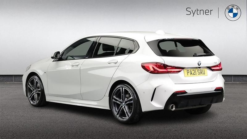 Used BMW 118 M Sport 134 HP (98 kW) 2021 White Hatchback