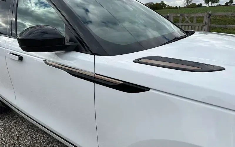 Used Land Rover Range Rover Velar HSE Dynamic 250 HP (183 kW) 2018 White SUV