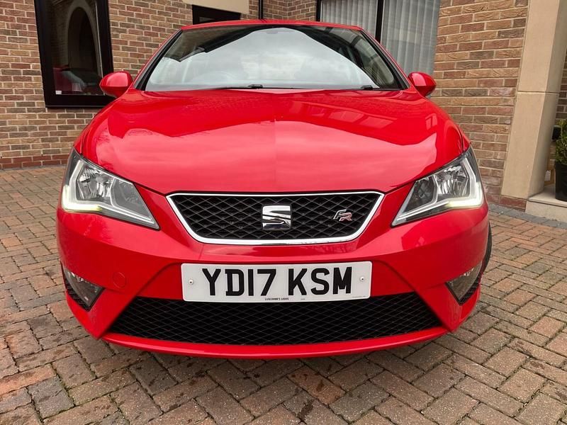 Used Seat Ibiza FR 90 HP (66 kW) 2017 Red Hatchback