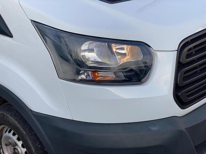 Used Ford Transit 130 HP (95 kW) 2017 White Van