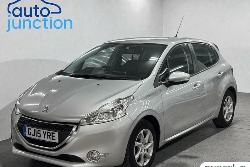 Silver Used 2015 Peugeot 208 Active Hatchback | £5,495 (Fair price) - Image 1/1