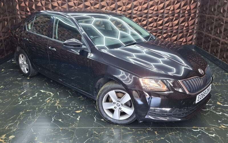 Used 2019 Skoda Octavia SE Hatchback | £10,999 (Fair price) - Image 1/4
