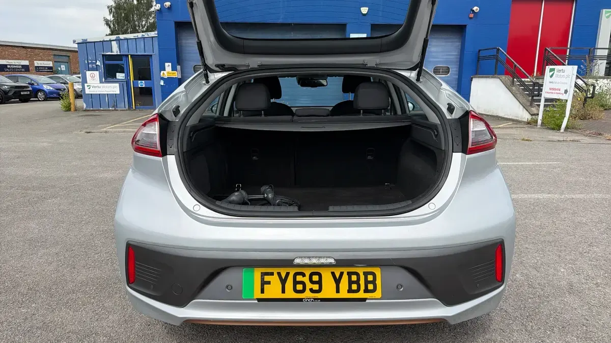 Used Hyundai Ioniq Premium 88 kW (120 HP) 2019 Silver Hatchback