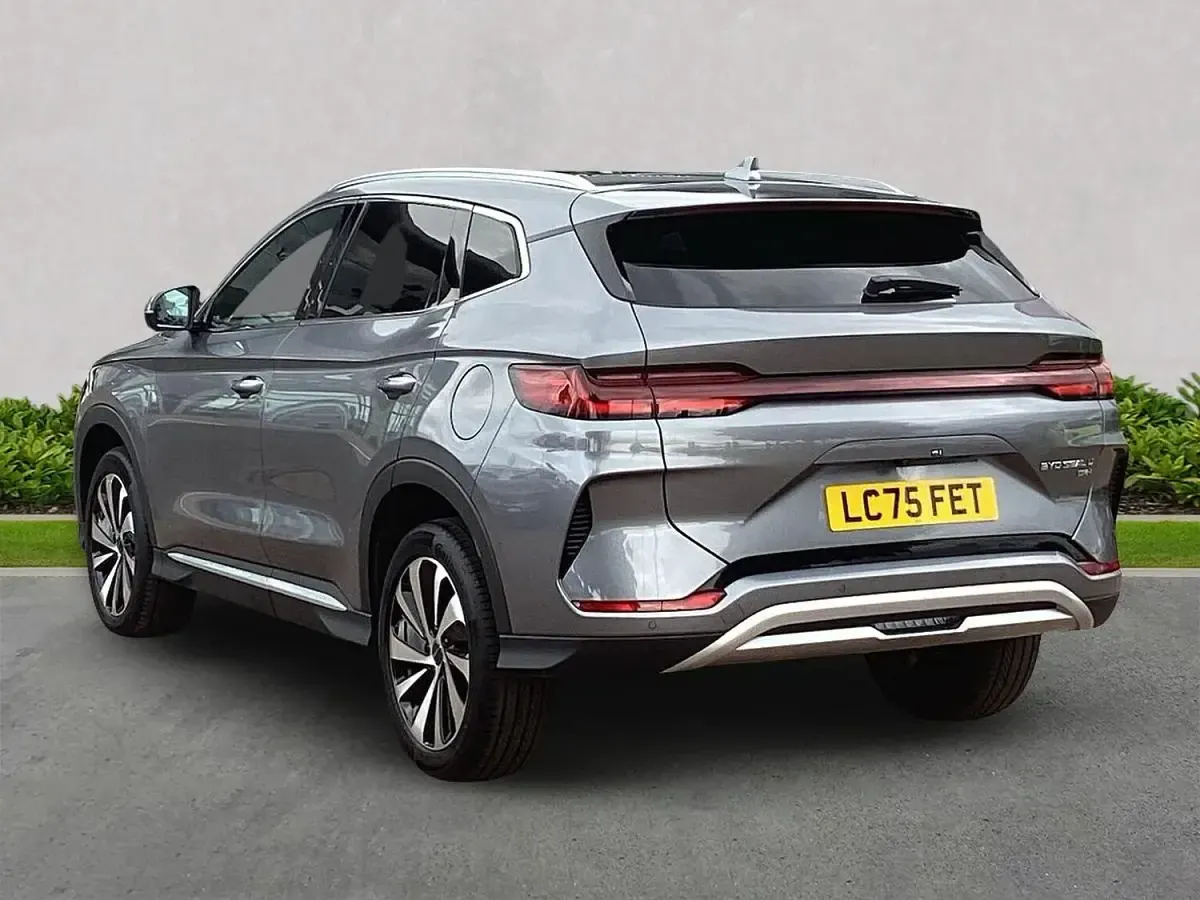 Used BYD Seal U Comfort 324 HP (238 kW) 2025 Grey SUV