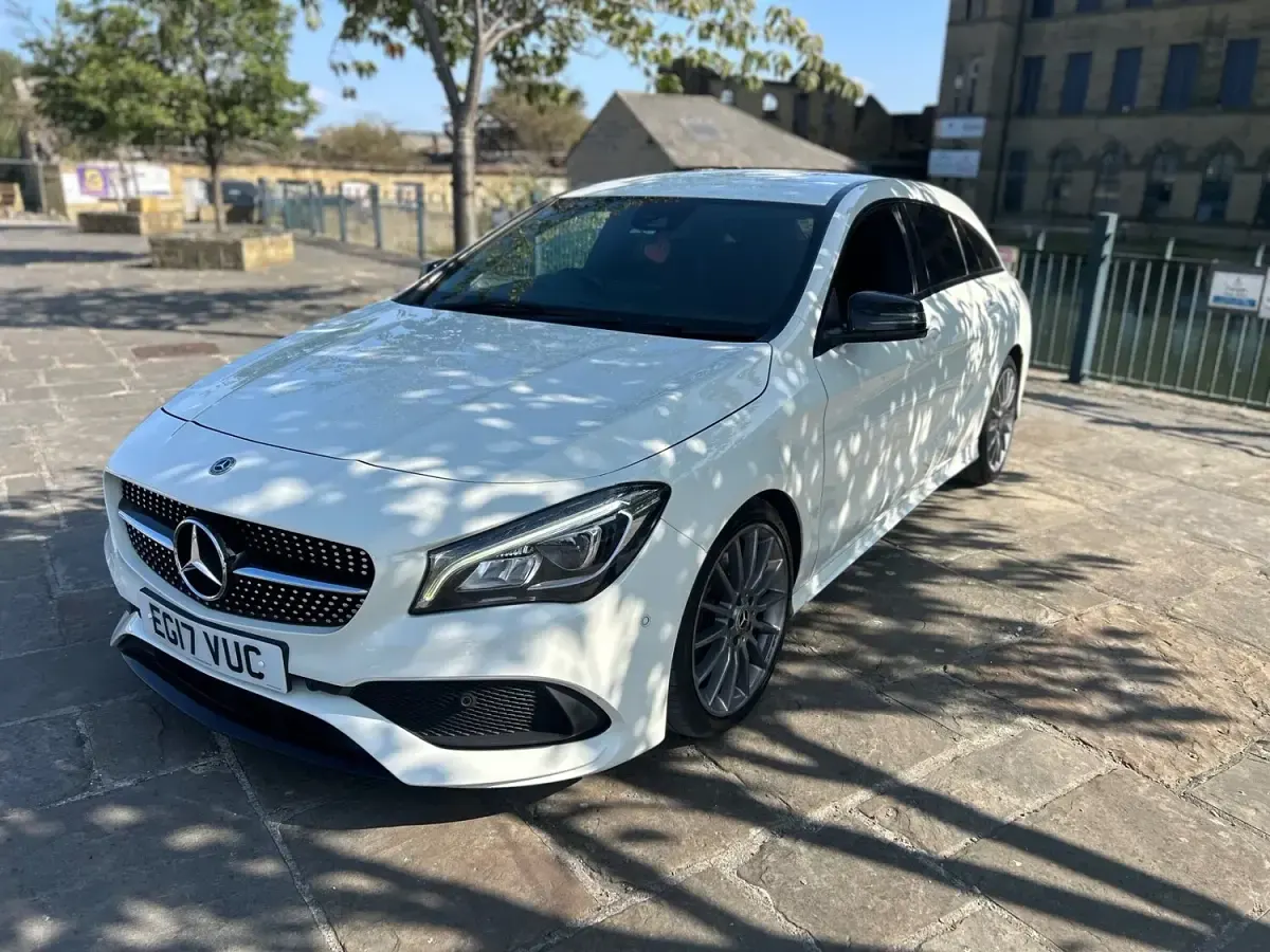 Used Mercedes CLA220 AMG line 177 HP (130 kW) 2017 White Coupe