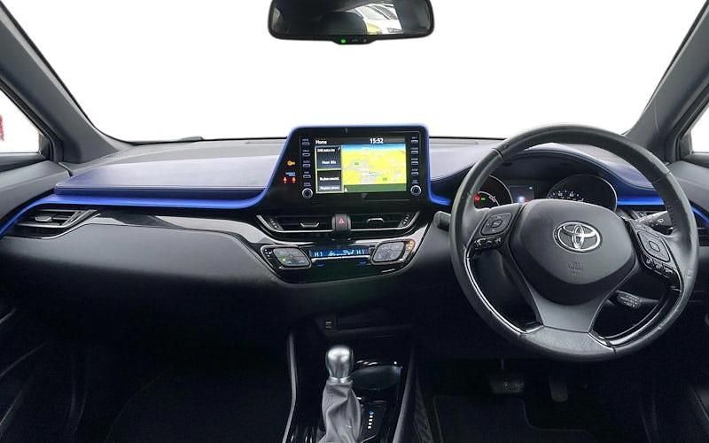 Used Toyota C-HR 122 HP (89 kW) 2020 Silver SUV