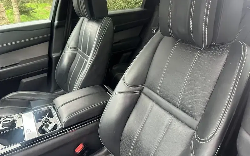 Used Land Rover Range Rover Velar HSE Dynamic 241 HP (177 kW) 2019 Silver SUV