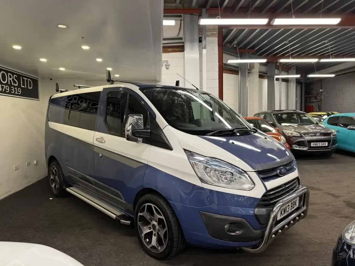 Usado Ford Transit Custom Trend 100 HP (73 kW) 2013 Azul Van