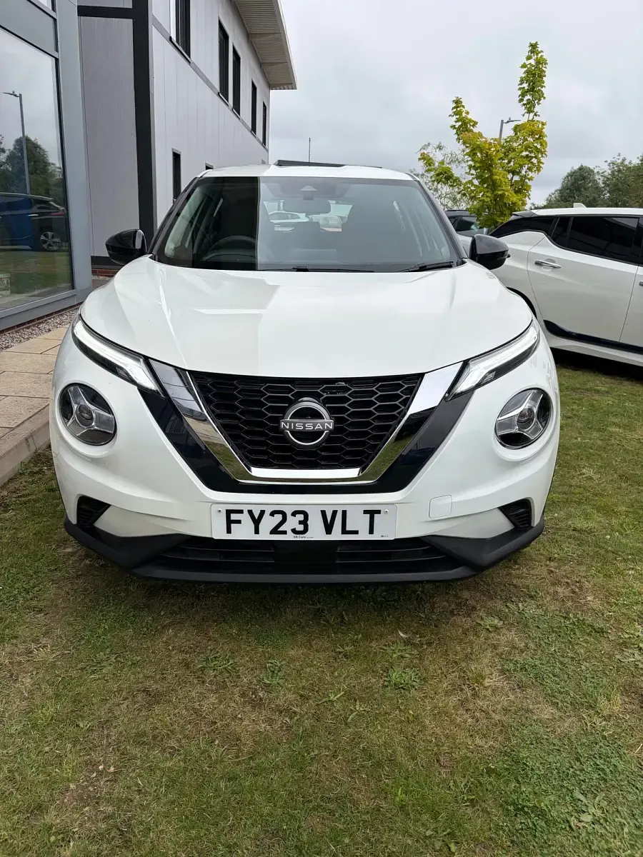 Used Nissan Juke Acenta 2023 White SUV