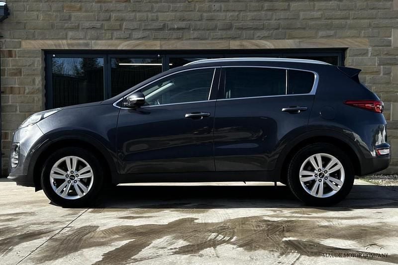 Used Kia Sportage 114 HP (83 kW) 2017 Silver SUV