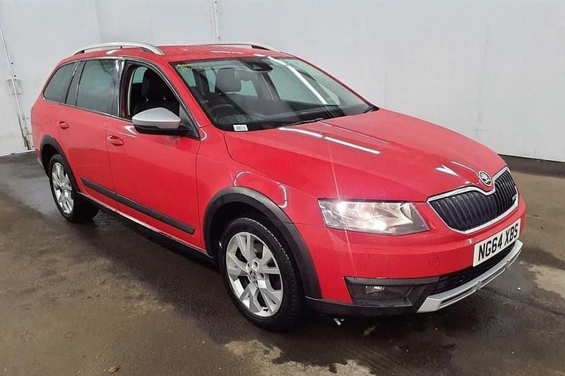 Used Skoda Octavia Scout Scout 4x4 184 HP (135 kW) 2014 Estate