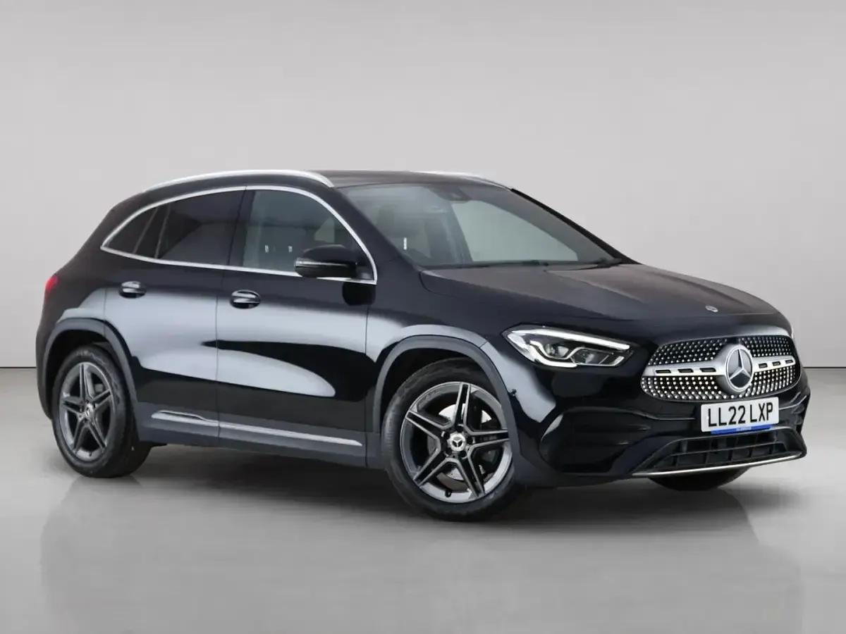 Used Mercedes GLA200 Executive 163 HP (119 kW) 2022 SUV