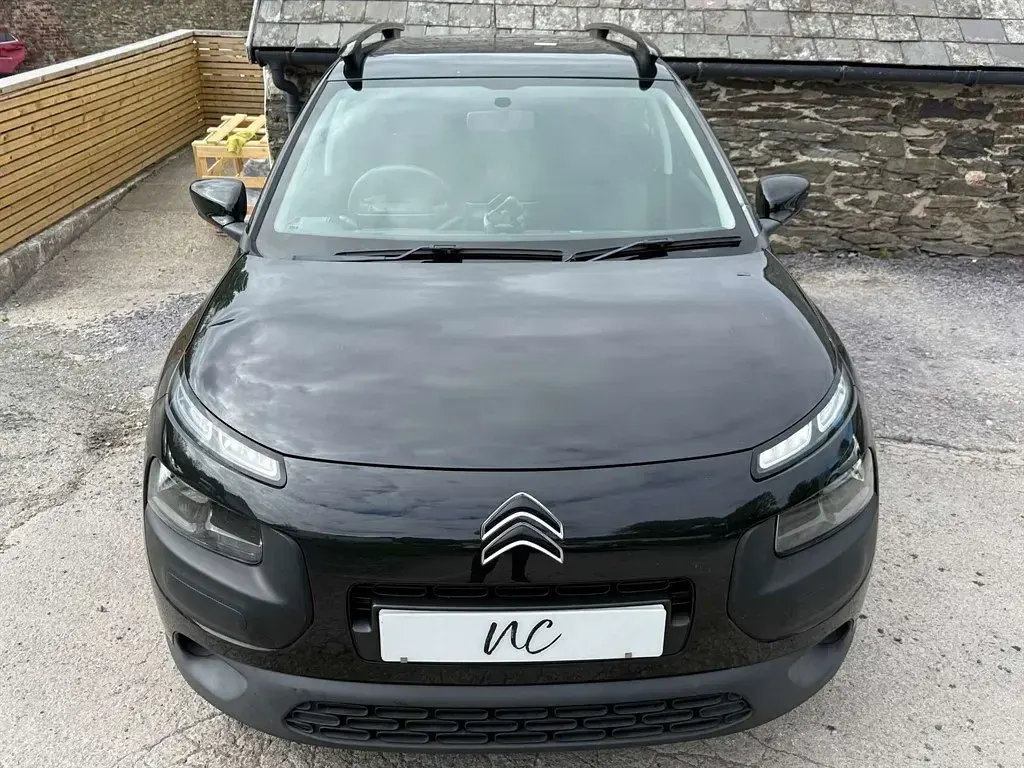 Used Citroën C4 Feel 2015 Black SUV