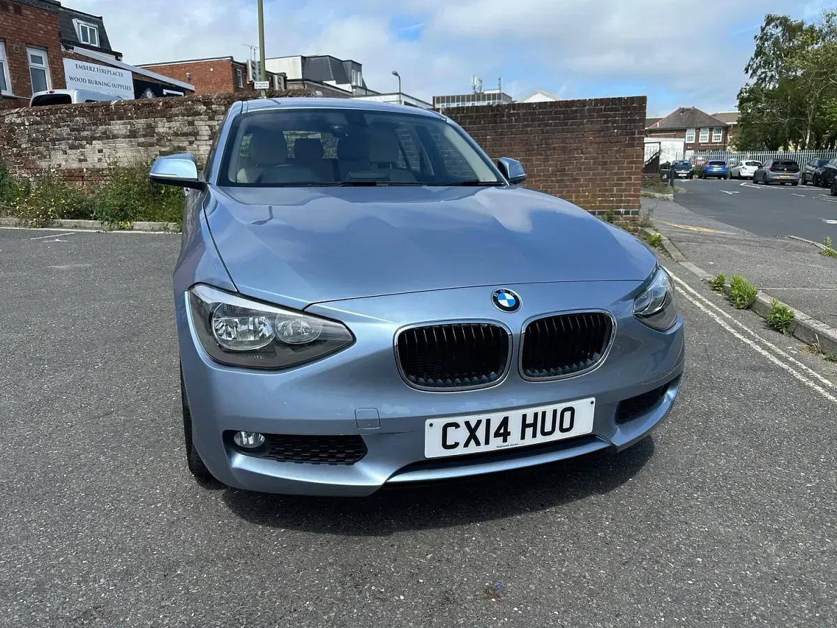 Used BMW 118 Comfort Edition 170 HP (125 kW) 2014 Blue Hatchback