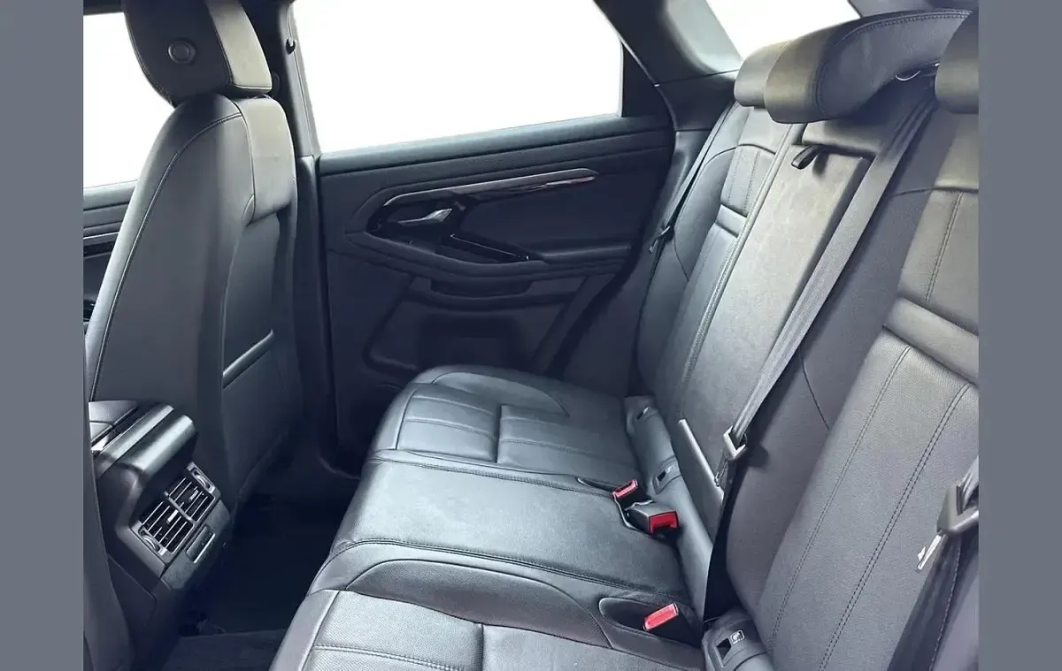 Used Land Rover Range Rover evoque R-Dynamic 203 HP (149 kW) 2023 Red SUV