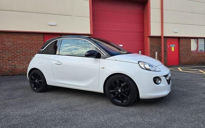 Used Vauxhall Adam Jam 69 HP (50 kW) 2014 White Hatchback