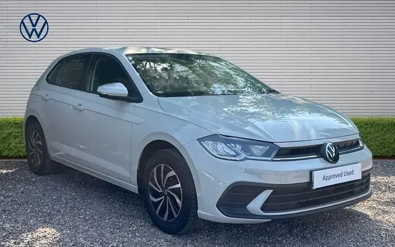 Used VW Polo Life 95 HP (69 kW) 2023 Hatchback