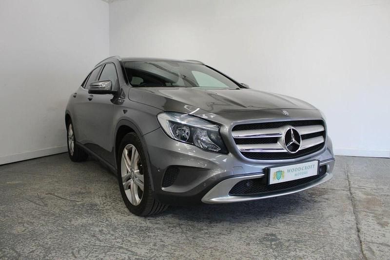 Grey Used 2014 Mercedes GLA220 Executive SUV | £9,495 (Fair price) - Image 1/3