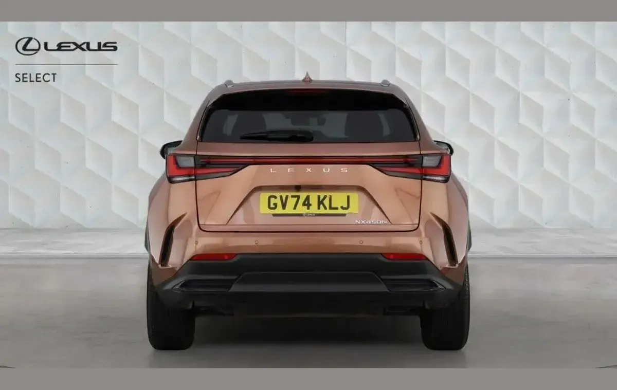 Used Lexus NX450h+ 304 HP (223 kW) 2024 Bronze SUV
