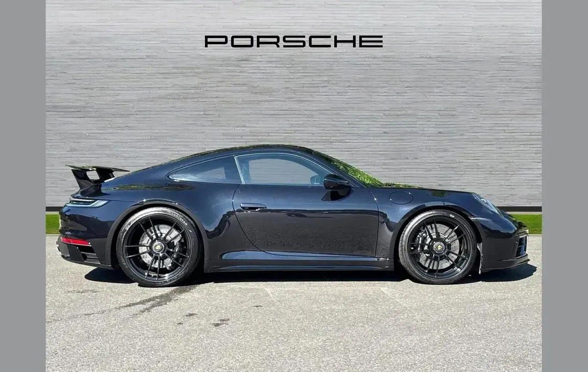 Used Porsche 911 472 HP (347 kW) 2024 Black Coupe