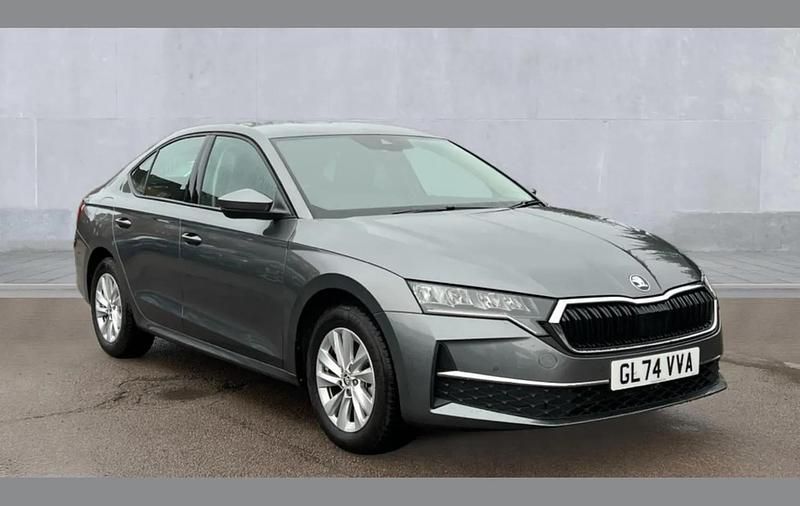 Grey Used 2024 Skoda Octavia SE Technology Hatchback | £18,695 (Fair price) - Image 1/4