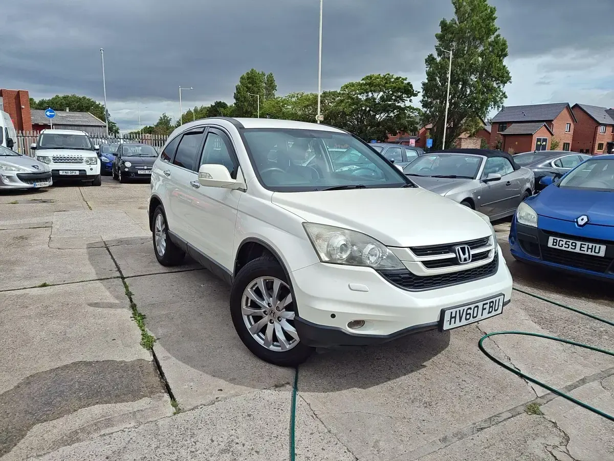 Used Honda CR-V ES 147 HP (108 kW) 2010 White SUV